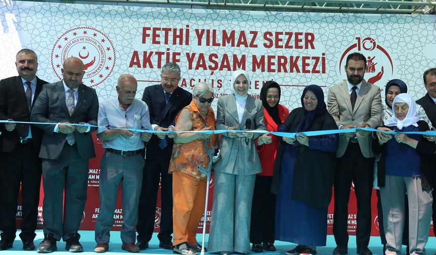Türkiye'de bir ilk olan Fethi Yılmaz Sezer Aktif Yaşam Merkezi hizmete açıldı