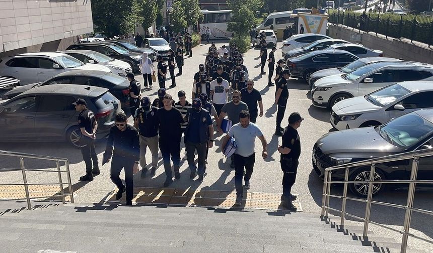 23 ilde dev dolandırıcılık operasyonu: 307 gözaltı