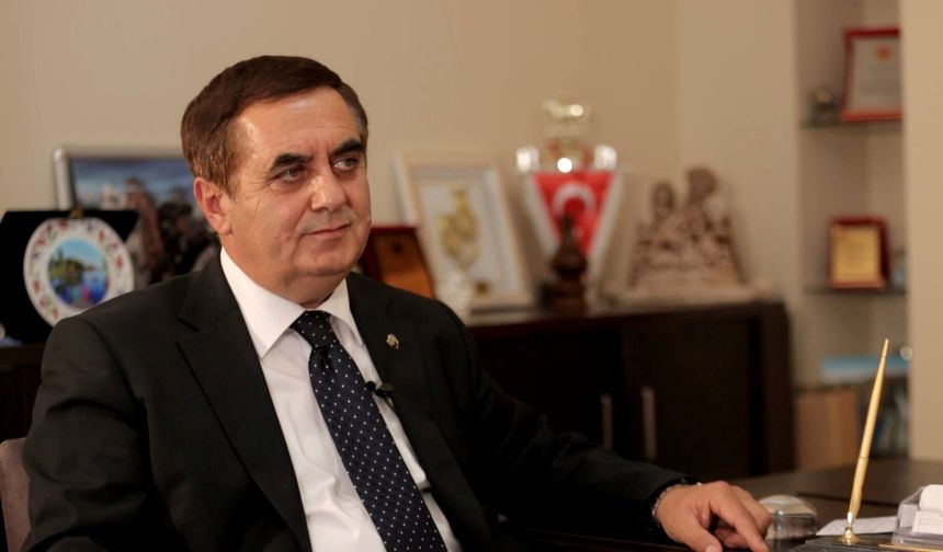 Mahmudiye Belediye Başkanı İshak Doğan CHP’den istifa etti