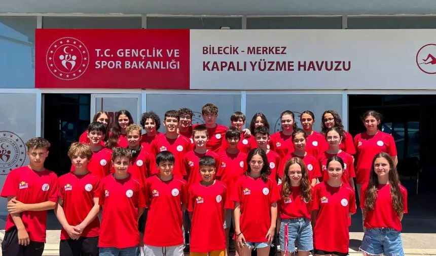 Yüzücülerden çifte başarı