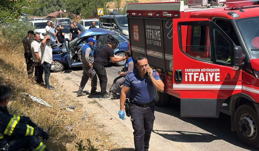 Eskişehir'de feci kaza! 1 Ölü 1 Yaralı