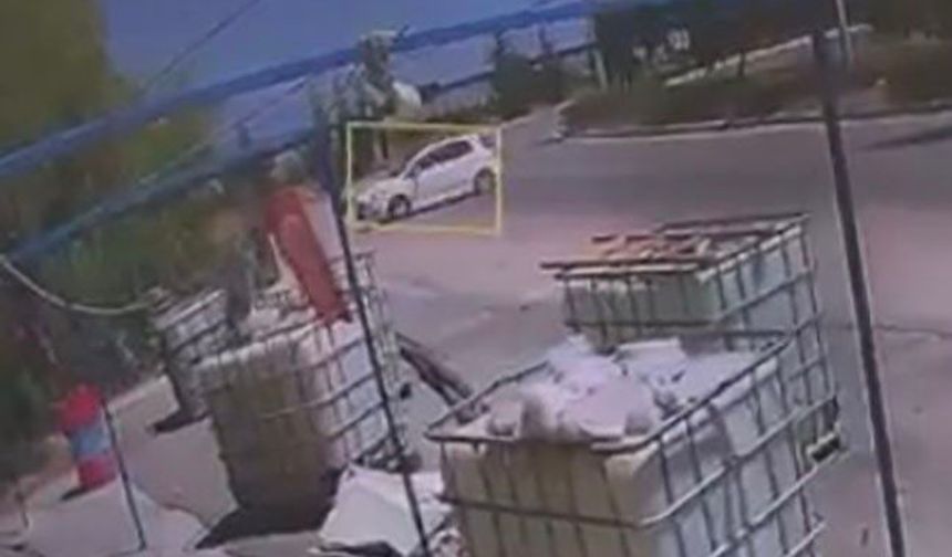 Eskişehir’de otomobil iş yerine daldı
