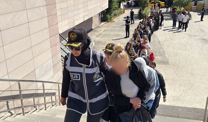 801 Kişiyi mağdur eden 90 şüpheli adliyede!