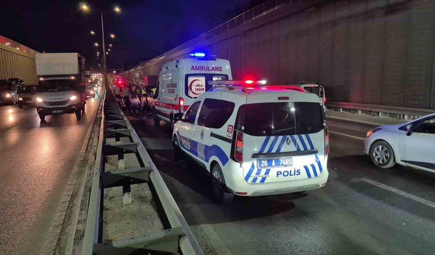 Eskişehir'de feci kaza: Zincirleme kazada 5 kişi yaralandı!