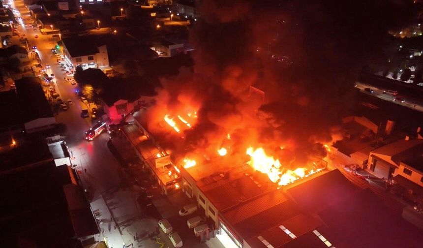 Eskişehir’de büyük yangın: Ekipler seferber oldu!