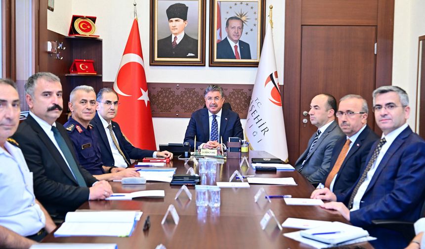 Eskişehir'de 'Eğitim ve Öğretim Yılı Okul Güvenliği ve İl Yürütme Kurulu Toplantısı' yapıldı
