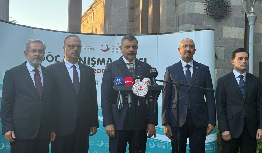 Okul güvenliği için 2 bin 800 el dedektörü dağıtıldı