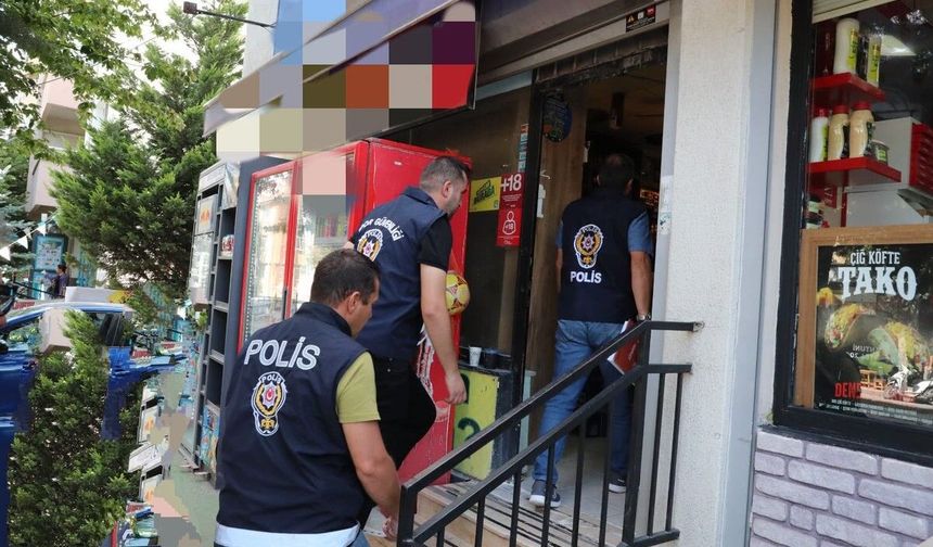 Okul çevrelerinde sıkı denetim: 578 kişi sorgulandı