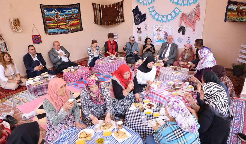 Engelsiz merkezde yaz okulu tamamlandı