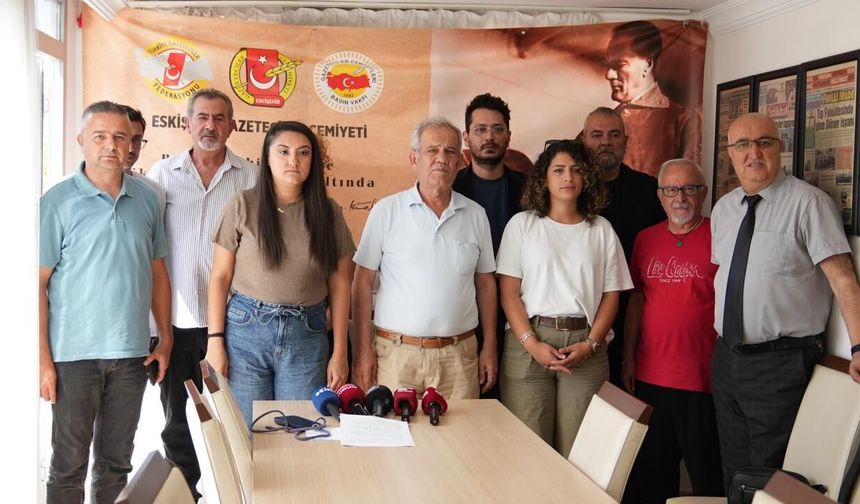 Gazetecilerden Özge Zaim’e destek: Hakaretle susturulamaz