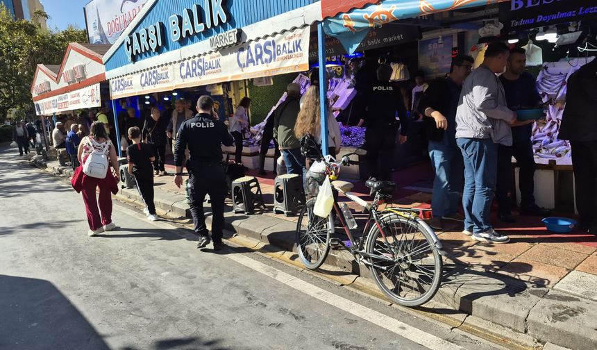 Baba ile oğlunun kavgasında 3 yaralı