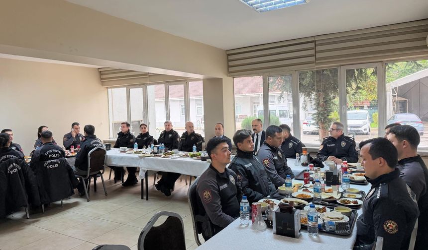 Emniyet Müdürü Yılmaz çevik kuvvetle buluştu!