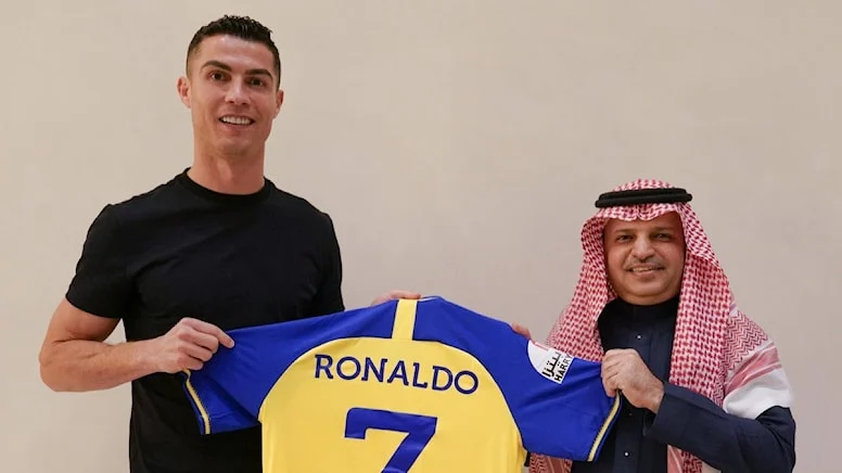 cristiano-ronaldo-yeni-takimini-buldu-cilgin-ucret