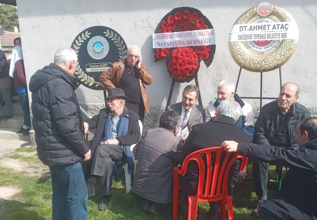 3 MART AÇIK PERDE GÖBEĞE FOTO