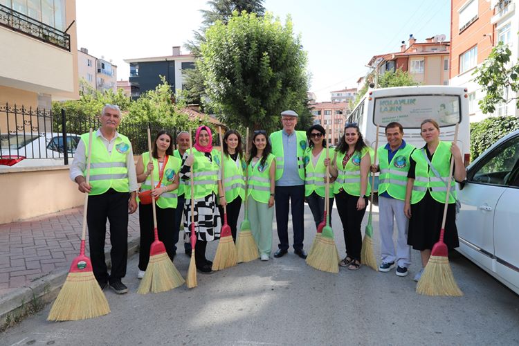 Gökmeydan Mahallesi’nden Örnek “Temizlik Hareketi” (2)