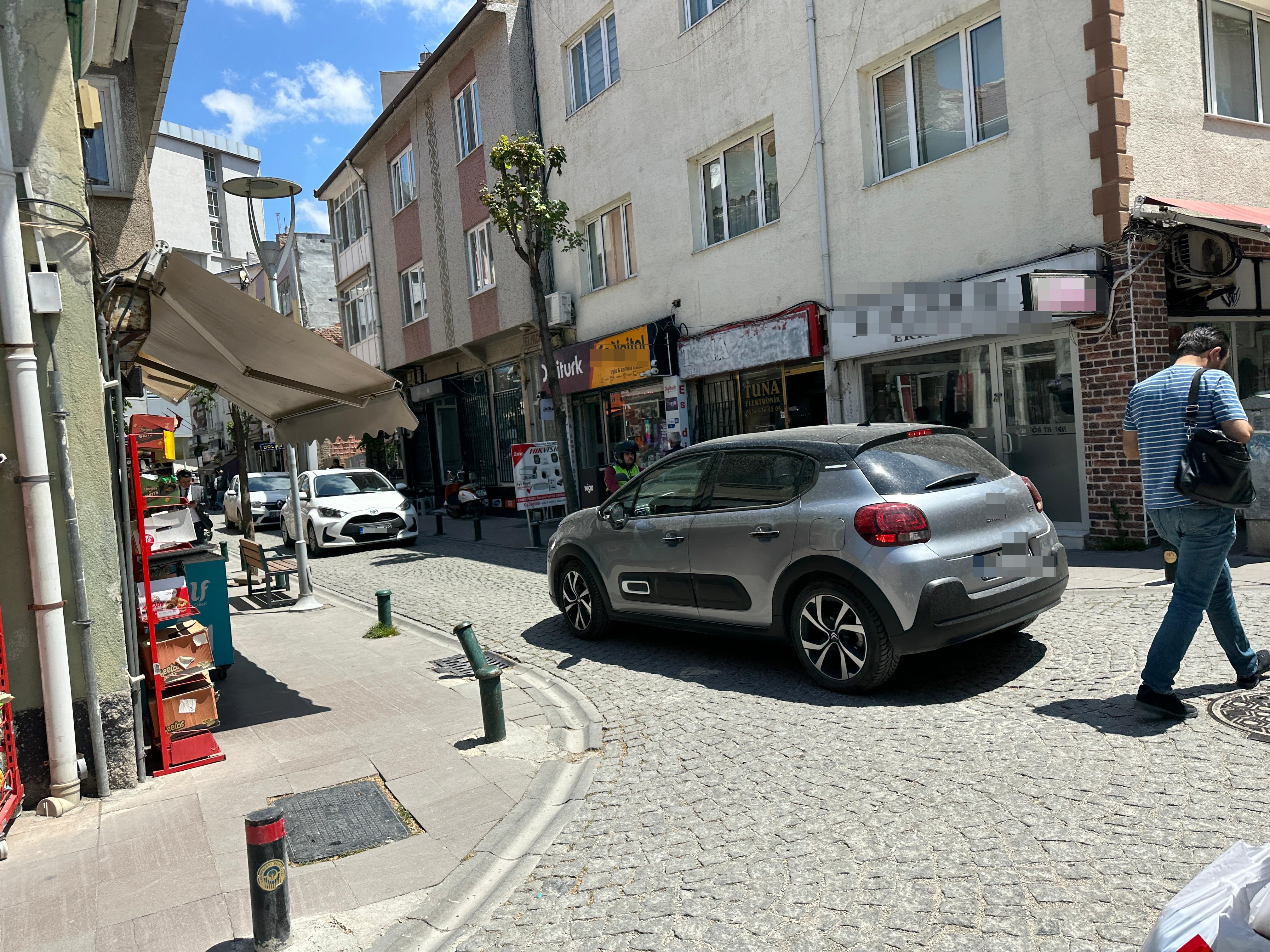 Araç-16