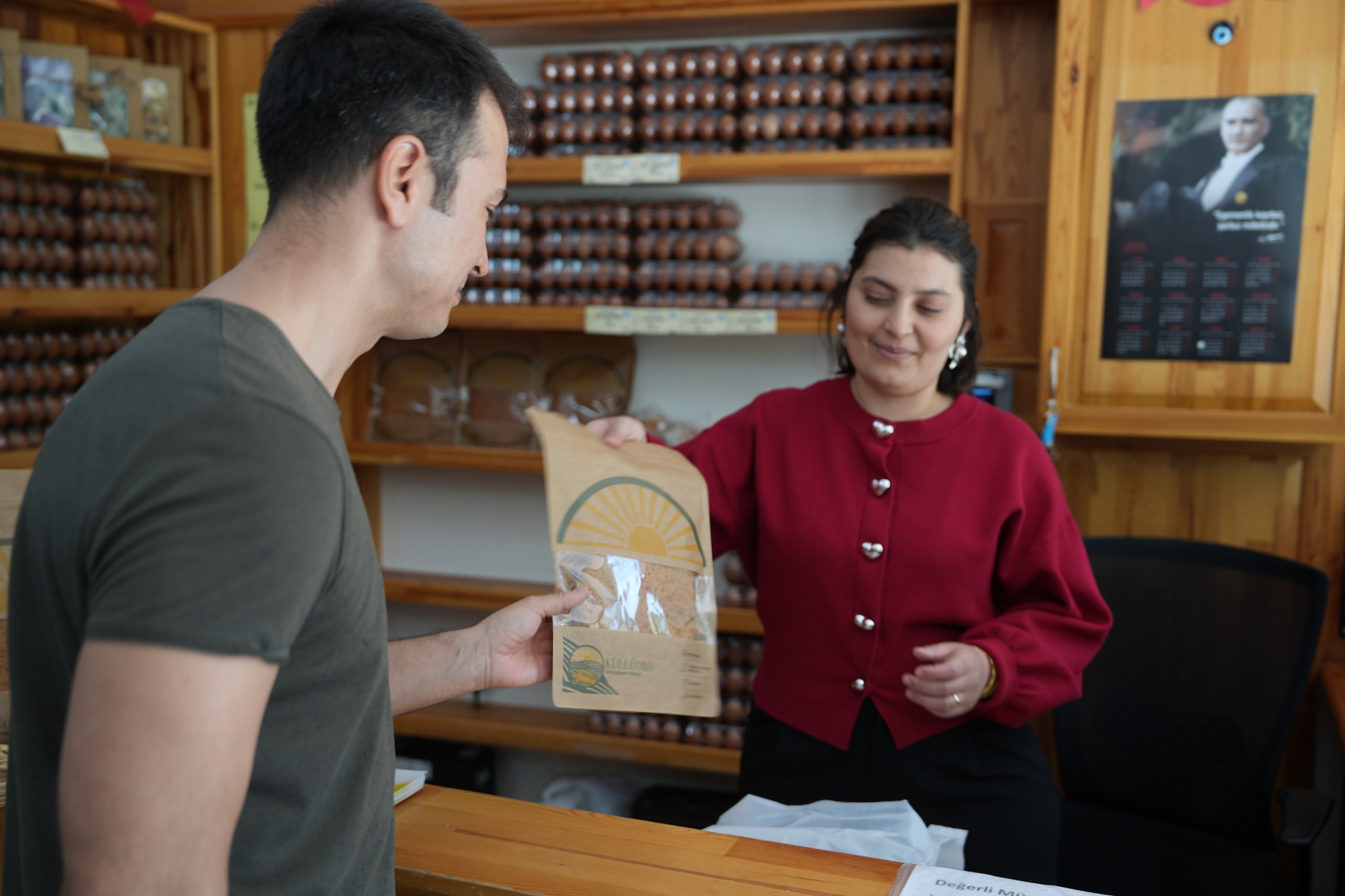 Ek Fotoğraflar 5000 Yillik Küllüoba Ekmeği̇ Üreti̇ci̇ Marketlerde Satişta (1)