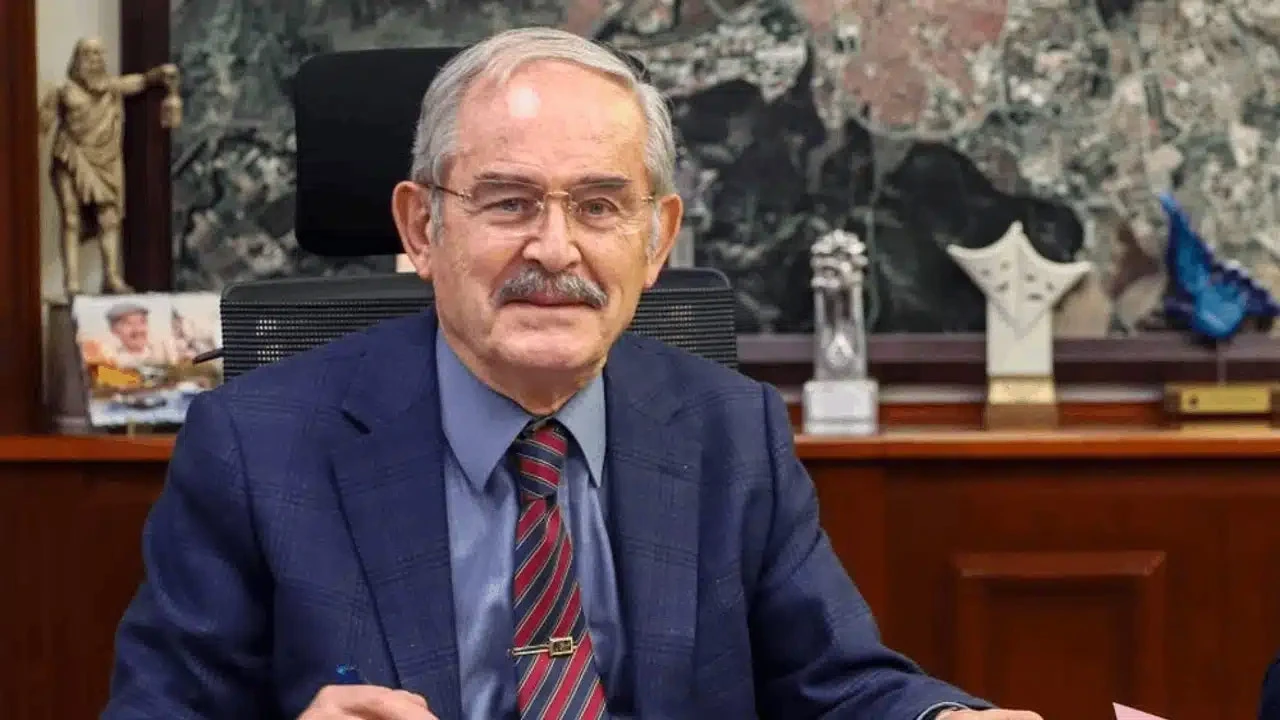 Yilmaz Buyukersen Birakiyor Hnqp-1