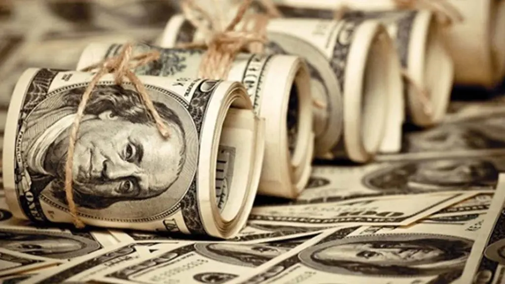 Dolar-4