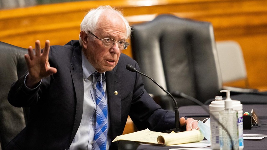 A B Dli Senator Bernie Sanders Trumpin Izledigi Politikalara Tepki Gosterdi