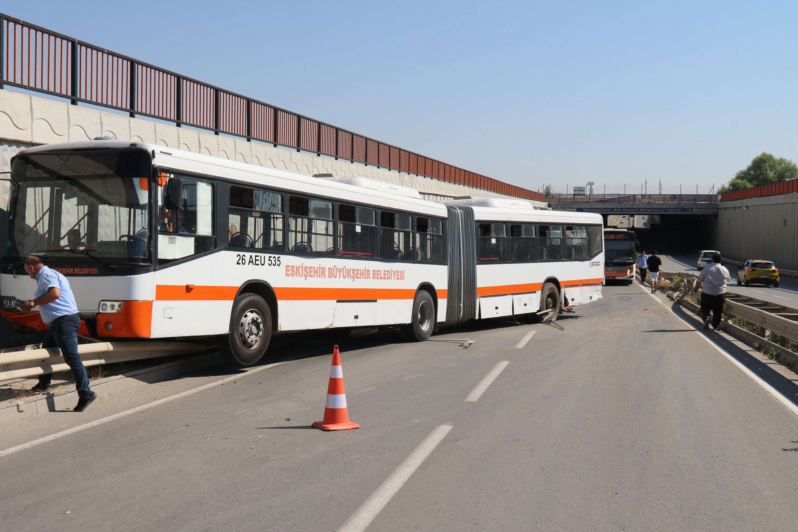 A W493747 03