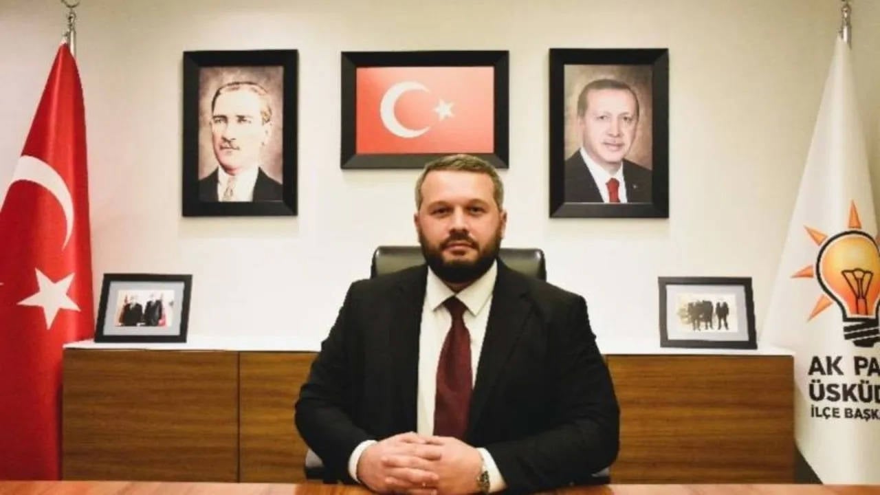 Akp Uskudar Ilce Baskani Erdem Demir Istifa Etti