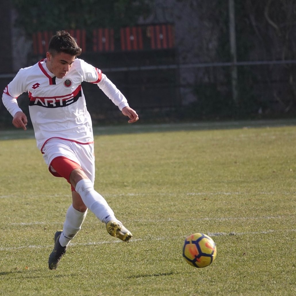 Berkan Ünal-1