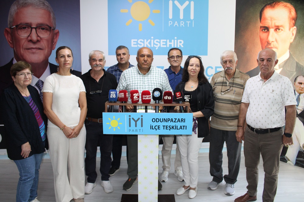 İyi̇ Parti̇ (5)