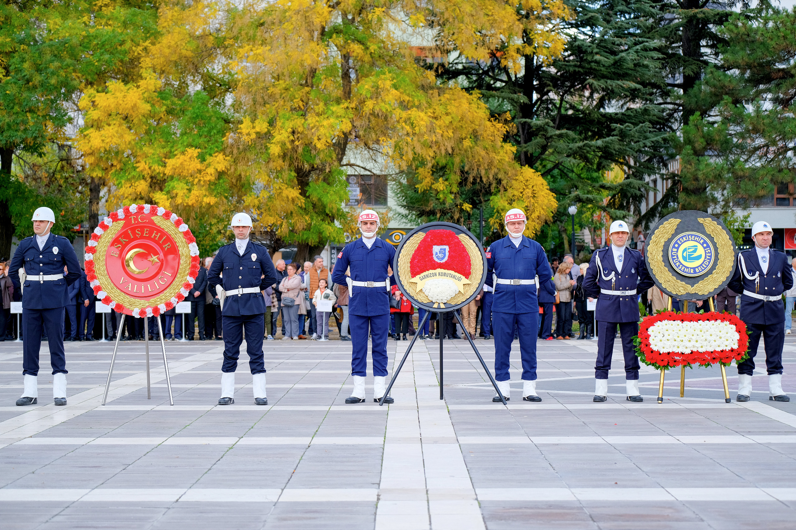 29 Eki̇m Cumhuri̇yet Bayrami’nin 102. Yil Coşkusu Başladi (14)