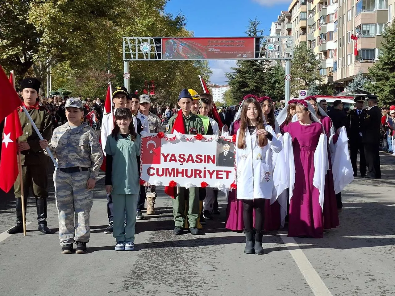 Cumhuriyet'in 102'nci yılı Eskişehir'de coşkuyla kutlandı