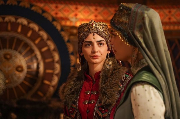 620X409 Ozge Torer Kimdir Hayati Ve Biyografisi 1727775108262