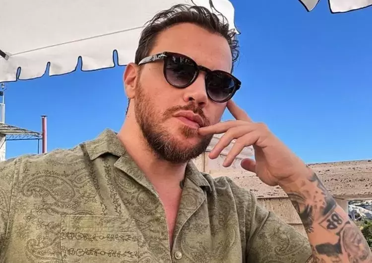 690986511462Bbbda3A588B3