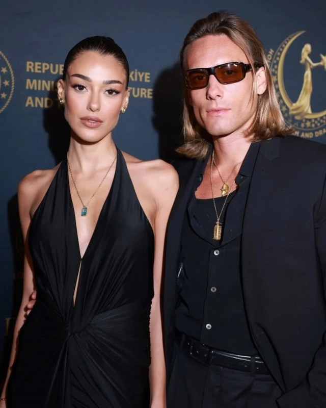 Dilan Cicek Deniz Eski Sevgilisinin Yakin 19279648 890 M