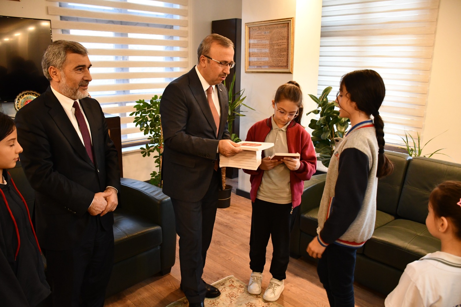 I M G 20251121 W A0055