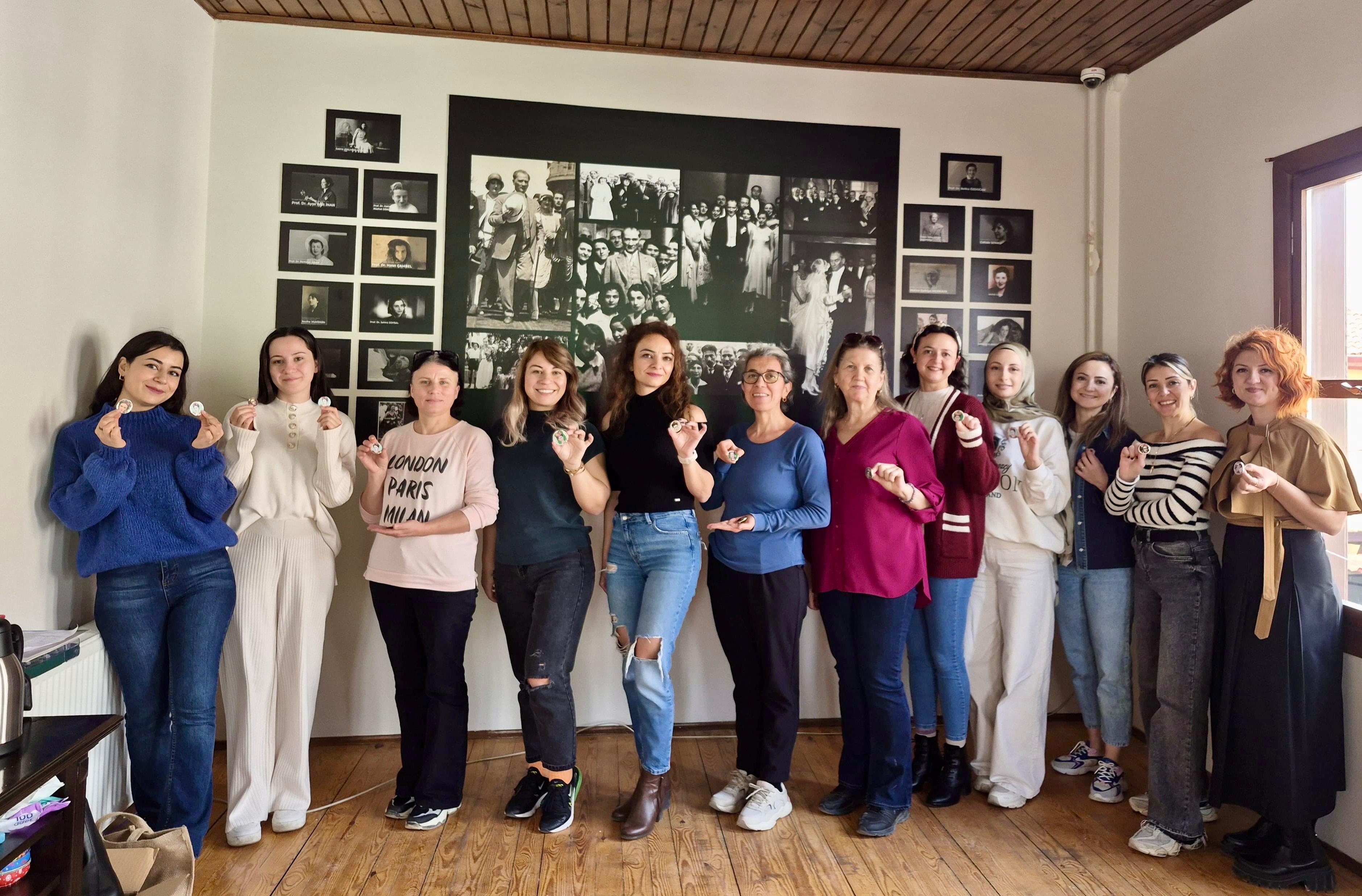 “Kulağınıza Küpe Olsun Frida Atölyesi” Yoğun Ilgiyle Gerçekleşti (5)