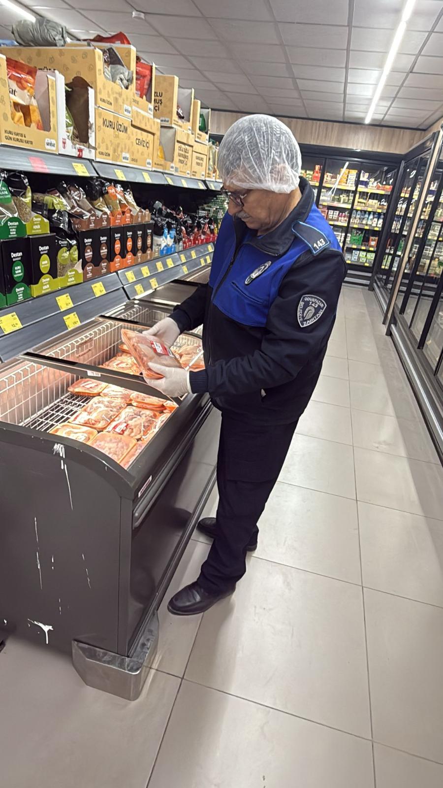 Odunpazarı’nda Artan Zehirlenme Vakalarının Ardından Market Ve Gıda Işletmelerine Denetim (3)