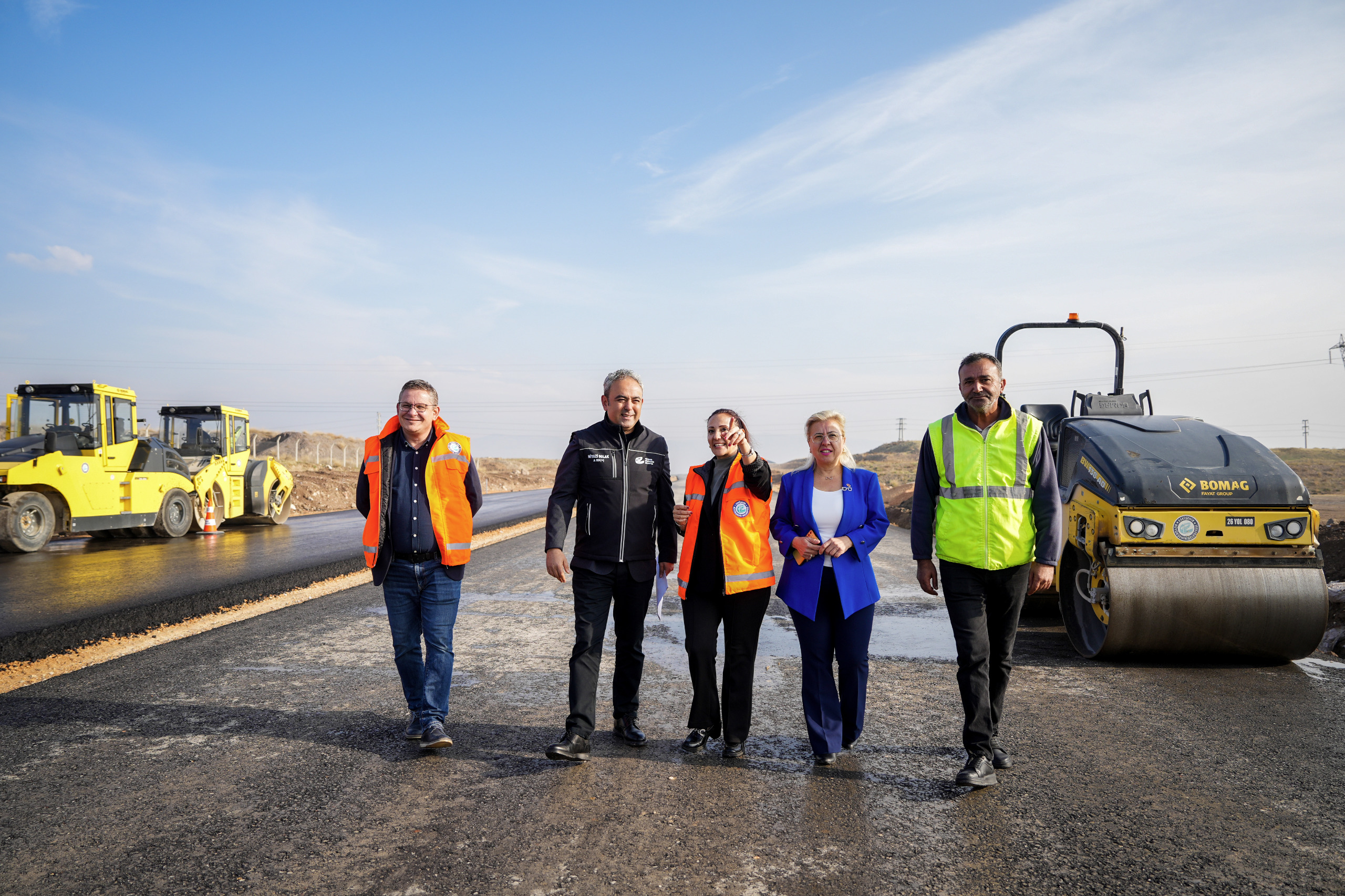 Yol Ve Bulvar Çalişmalari Hiz Kesmi̇yor (12)