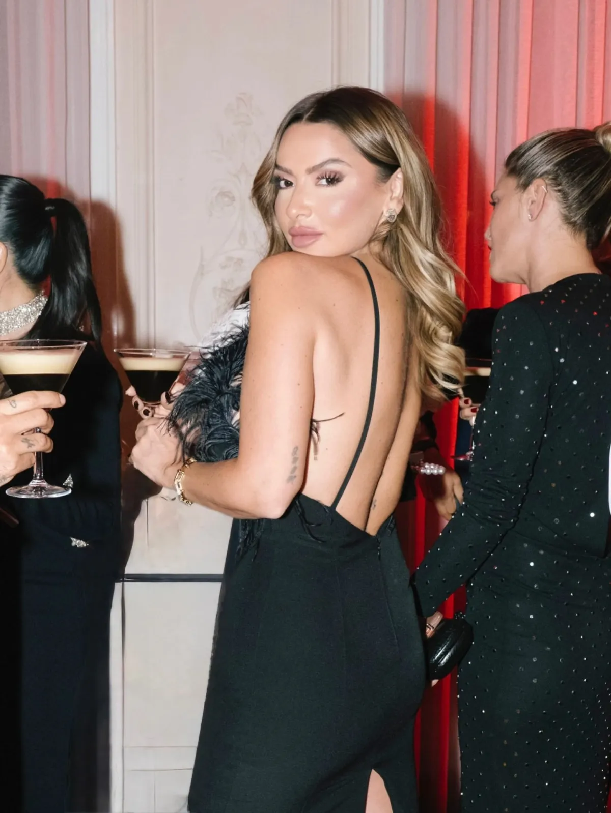 693A84Cade376657 W1200Xh1598 2-1