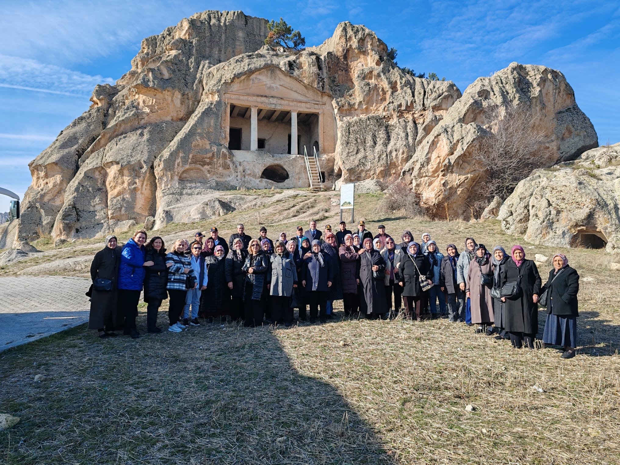 Şehi̇t Ai̇leleri̇ Ve Gazi̇ler Fri̇g Vadi̇leri̇’ni̇ Gezdi̇ (1)