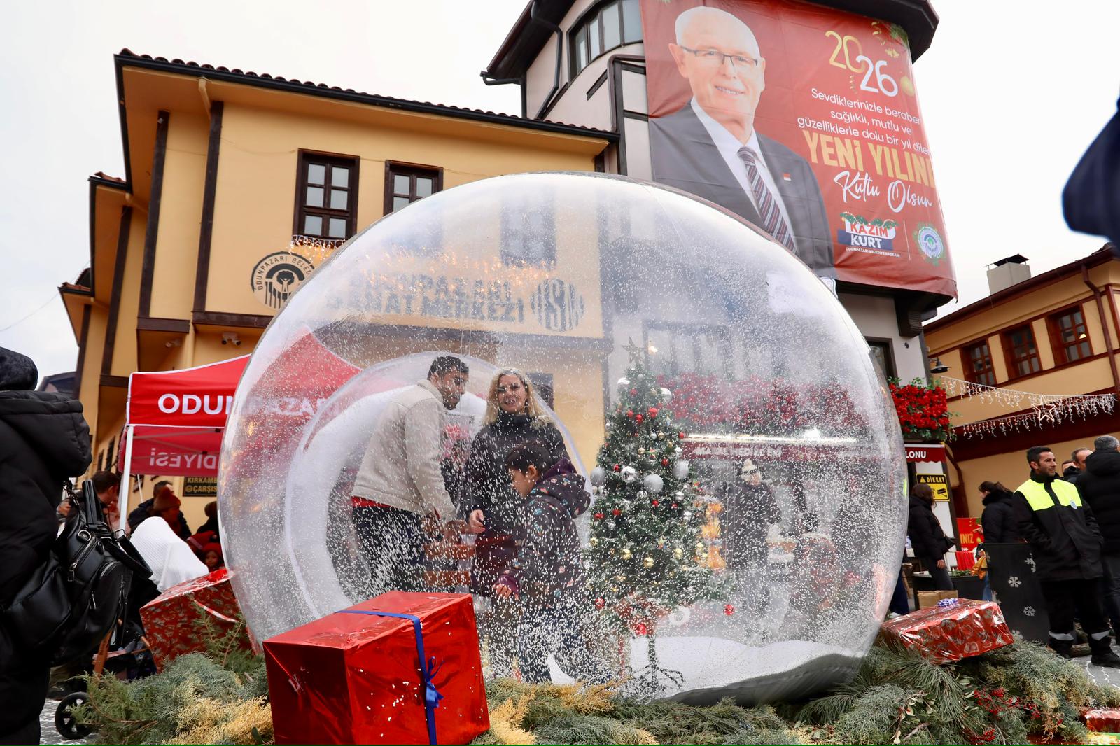 500 Bin Ziyaretçi, 7 Gün, Tek Meydan Odunpazarı Yeni Yıl Pazarı Rekor Kırdı (17)