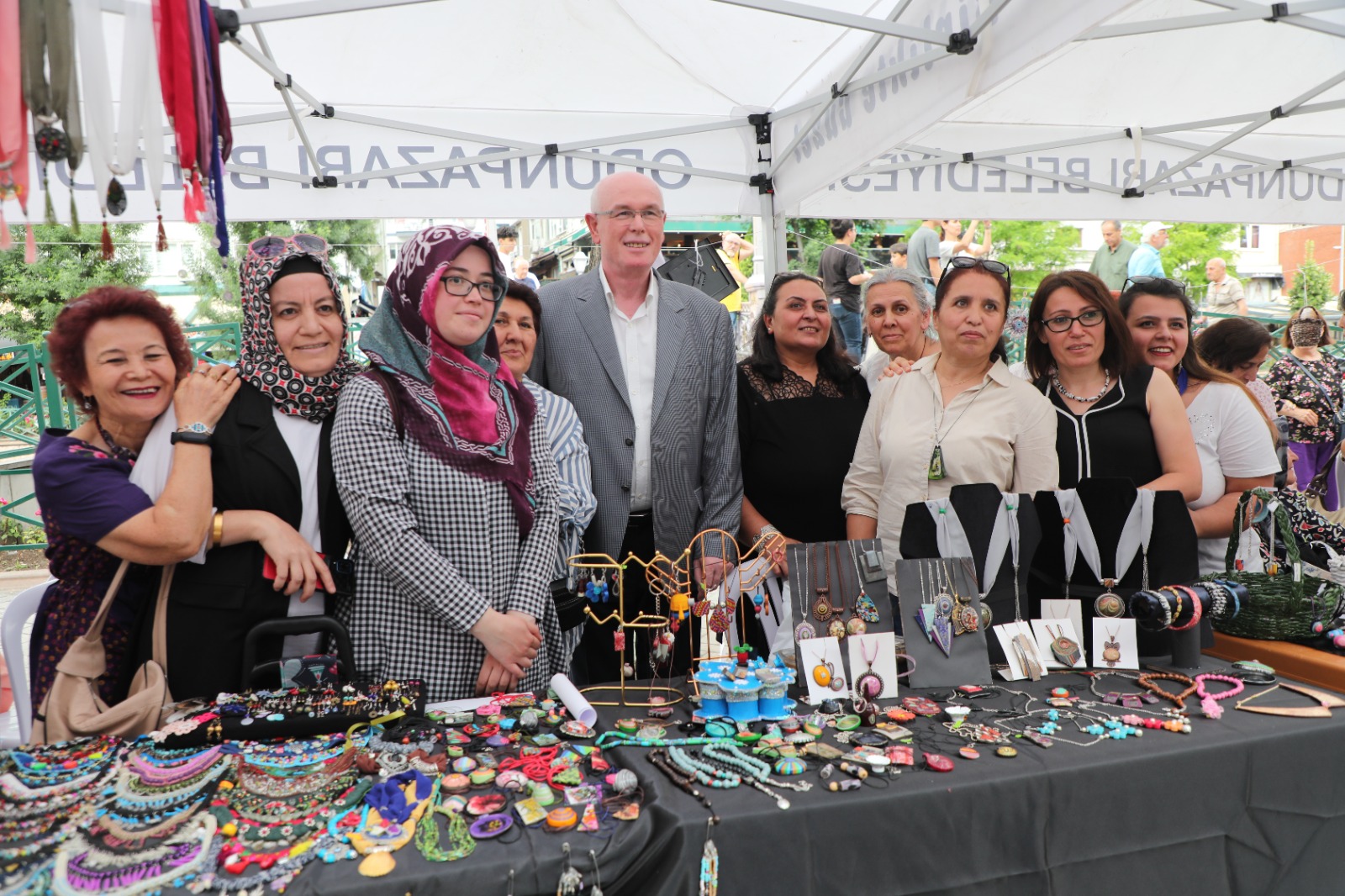 86407Bb0 7750 4D98 B926 7Ac5E9E135F5