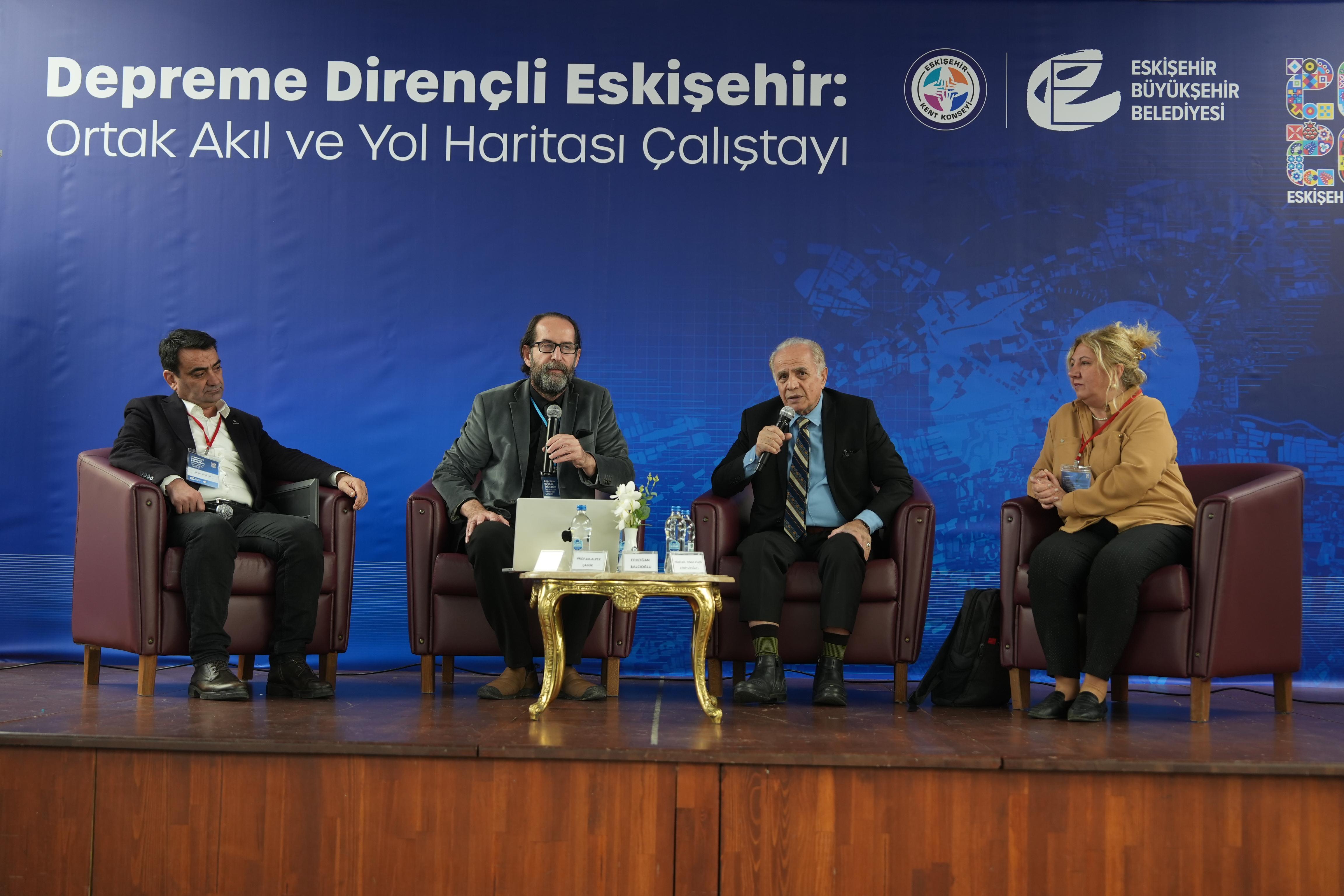 “Ortak Akil Ve Yol Hari̇tasi Çaliştayi” Düzenlendi̇ (2)