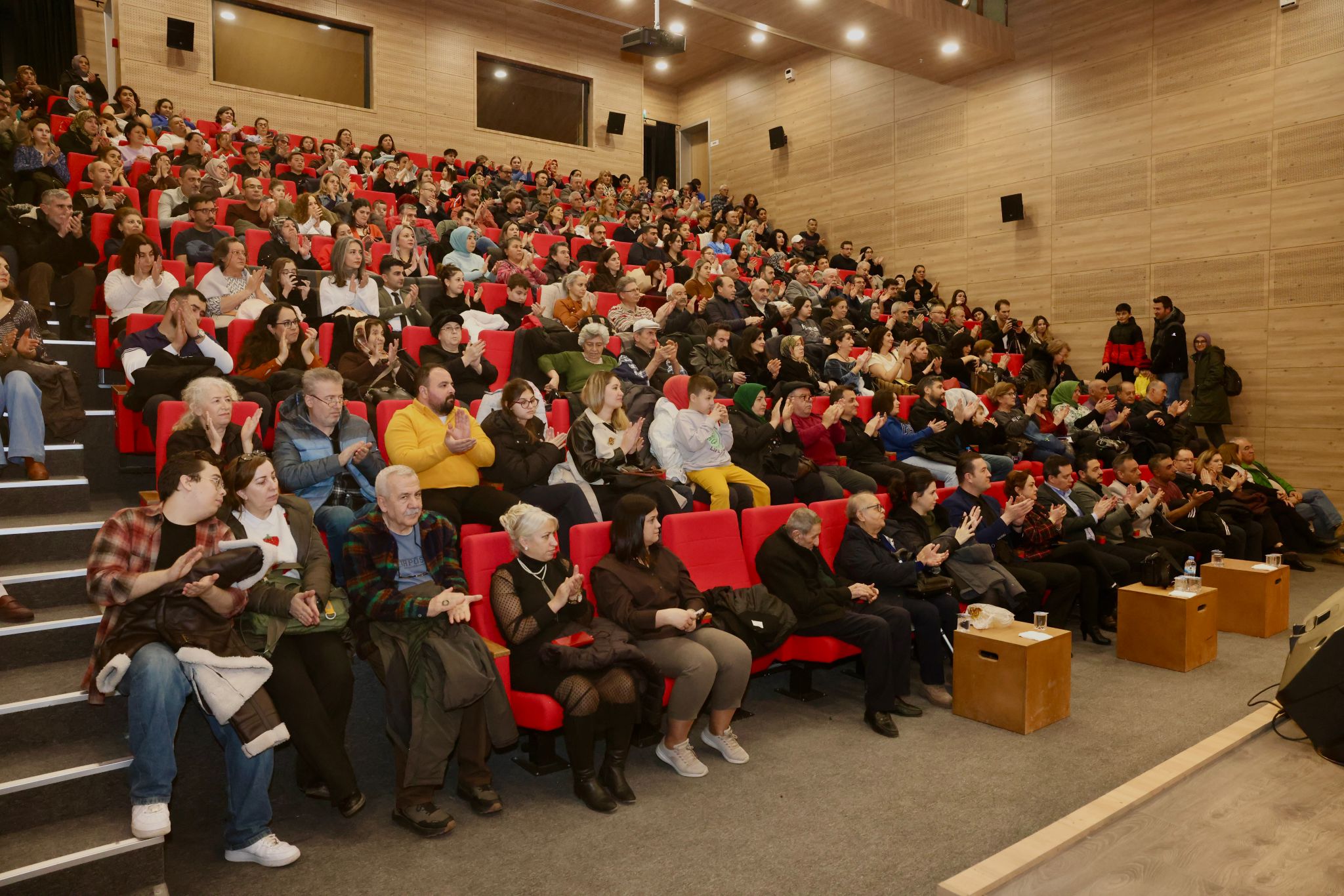 Türk Halk Müziği Koro Konseri (1)