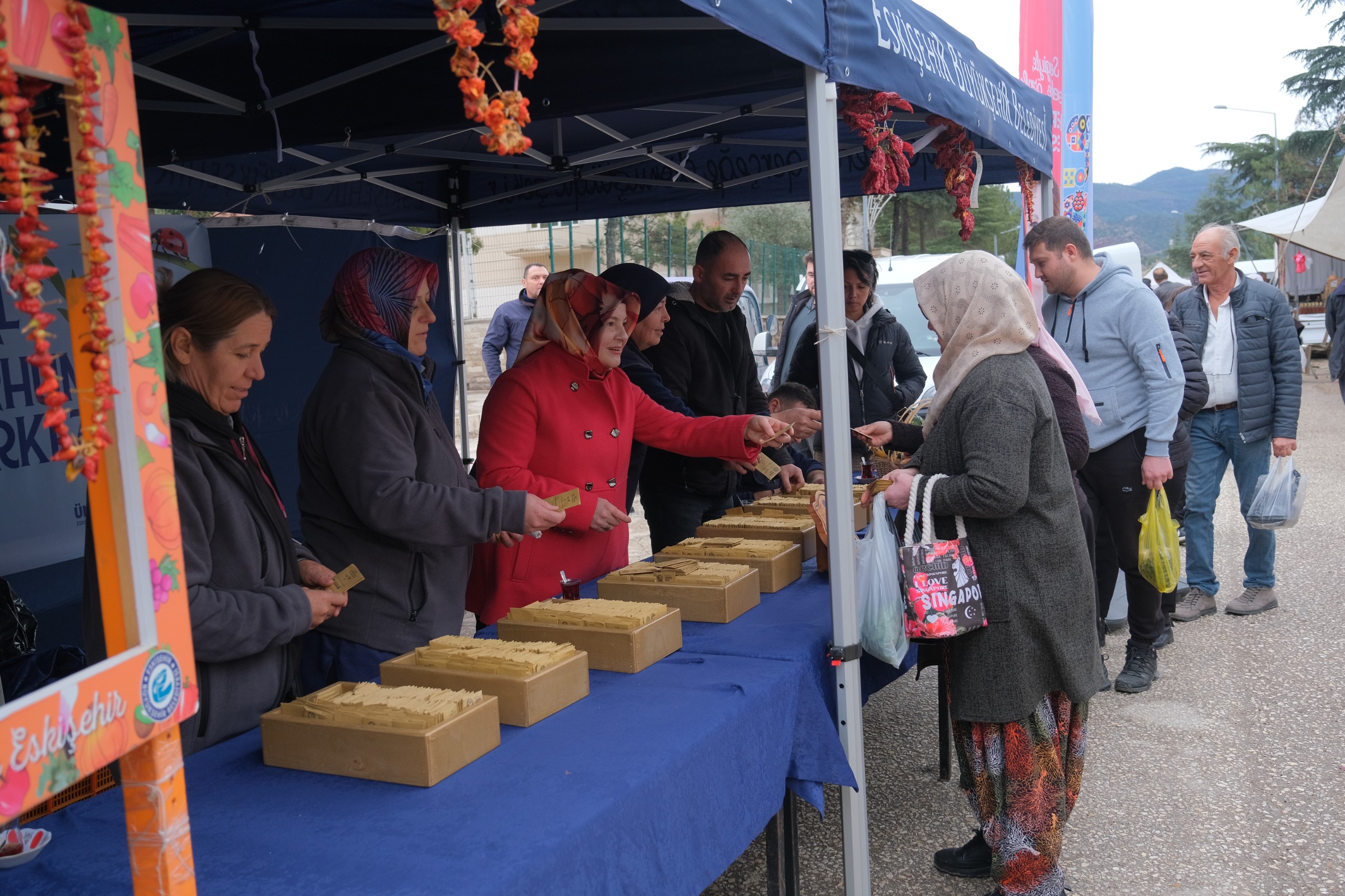 Yerel Tohum Takas Günleri̇ Mi̇halgazi̇ Ve Saricakaya’da Gerçekleşti̇ri̇ldi̇ (3)