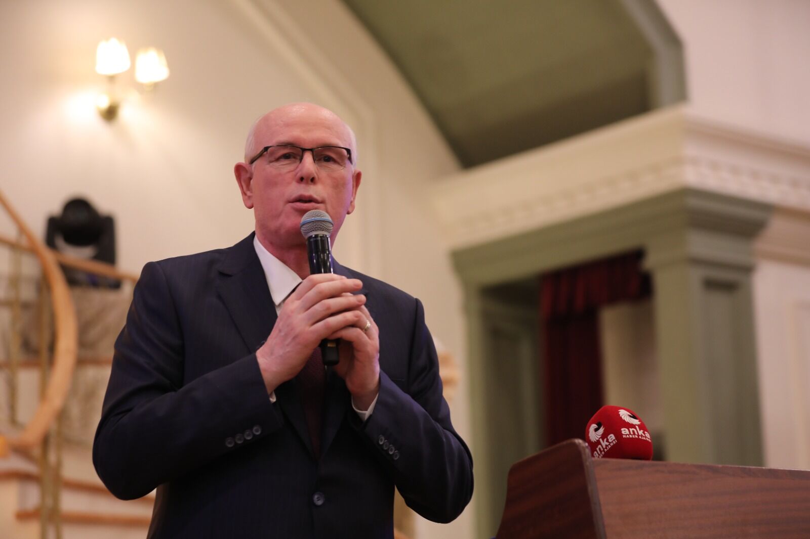 Chp Li̇deri̇ Özel “Eski̇şehi̇r Kadinlarin Güçlü Olduğu Bi̇r Kent” (9)