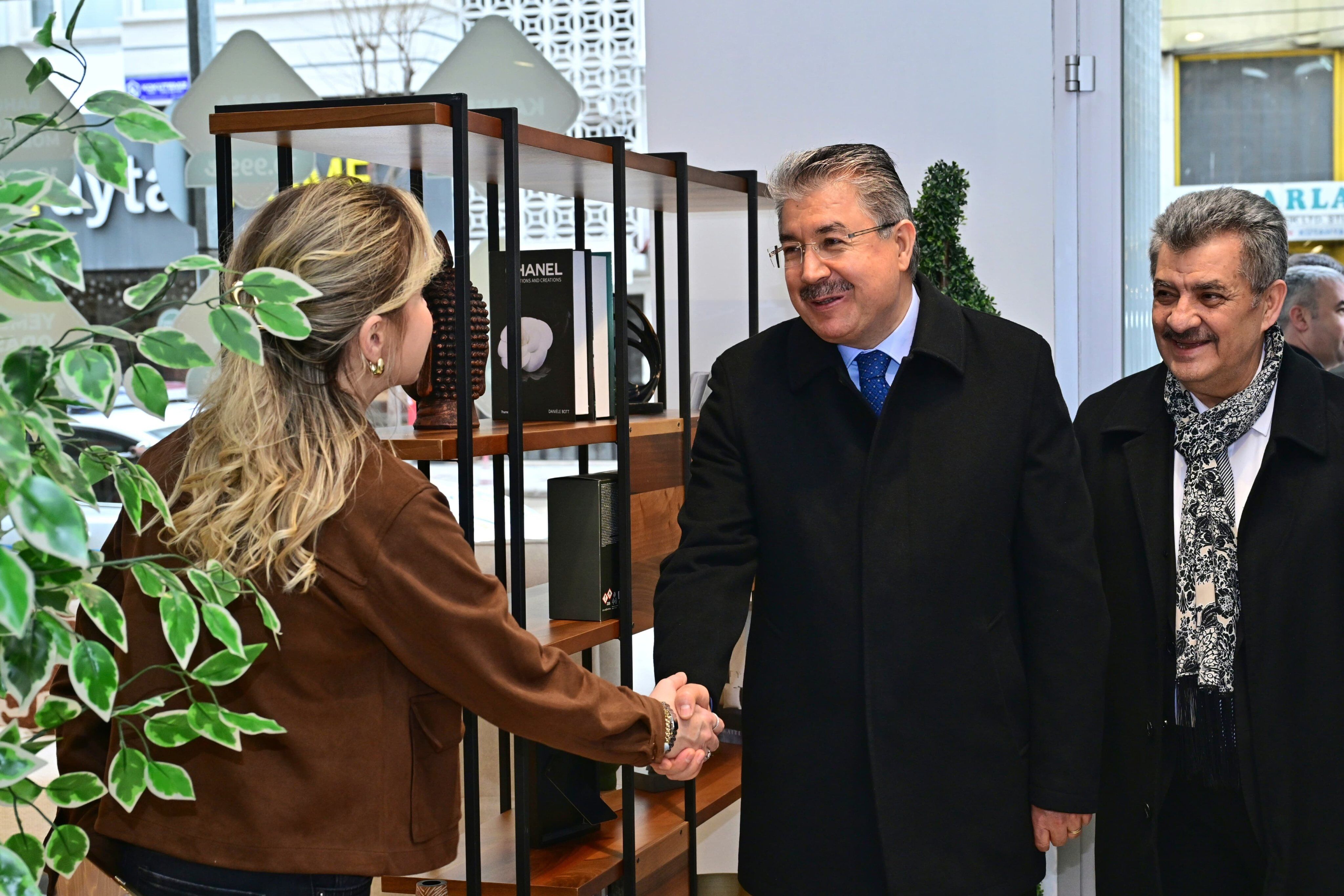 H Ep W9 O Jac A A Jp5 I