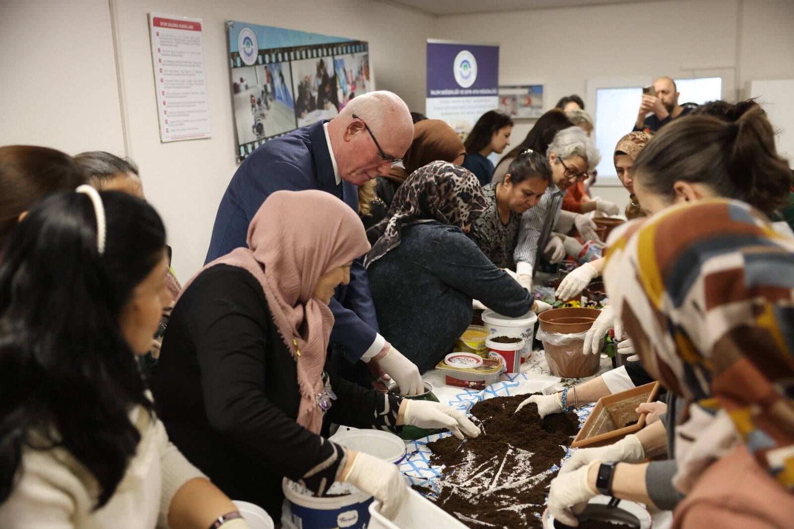 Odunpazarı’nda Atıklar Çiçek Açtı (4)