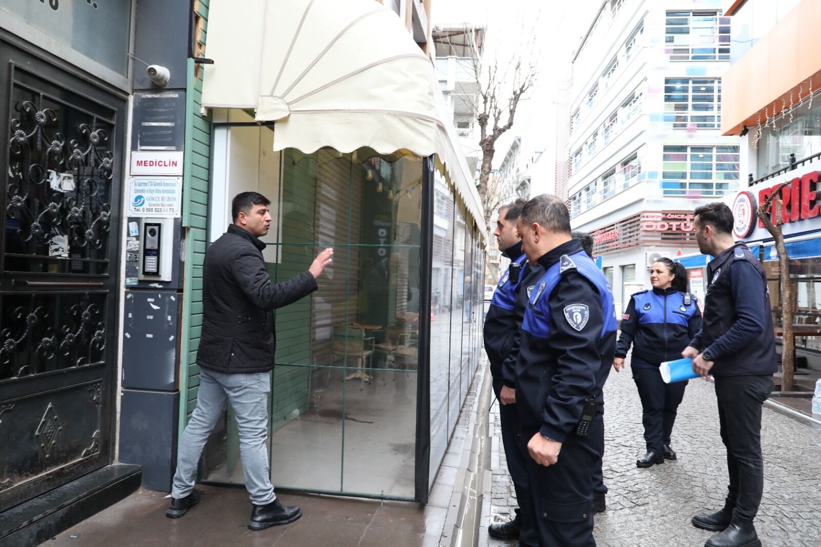 Odunpazarı’nda Kaldırım Işgallerine Geçit Yok (15)