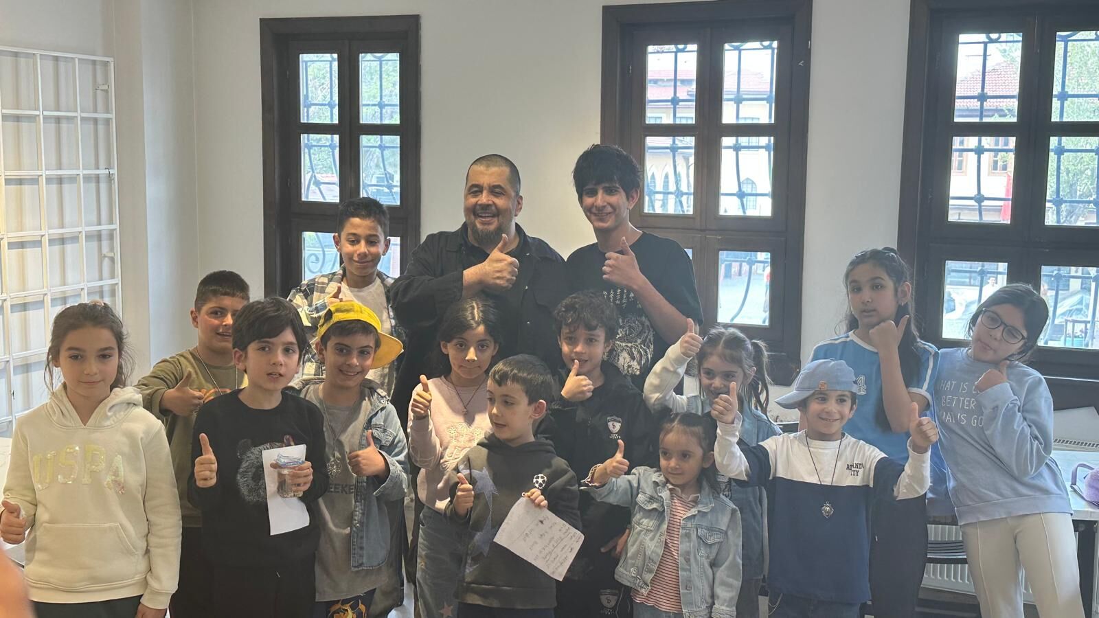 23 Nisan’da Çocuklar Kendi Şarkılarını Yazdı (4)