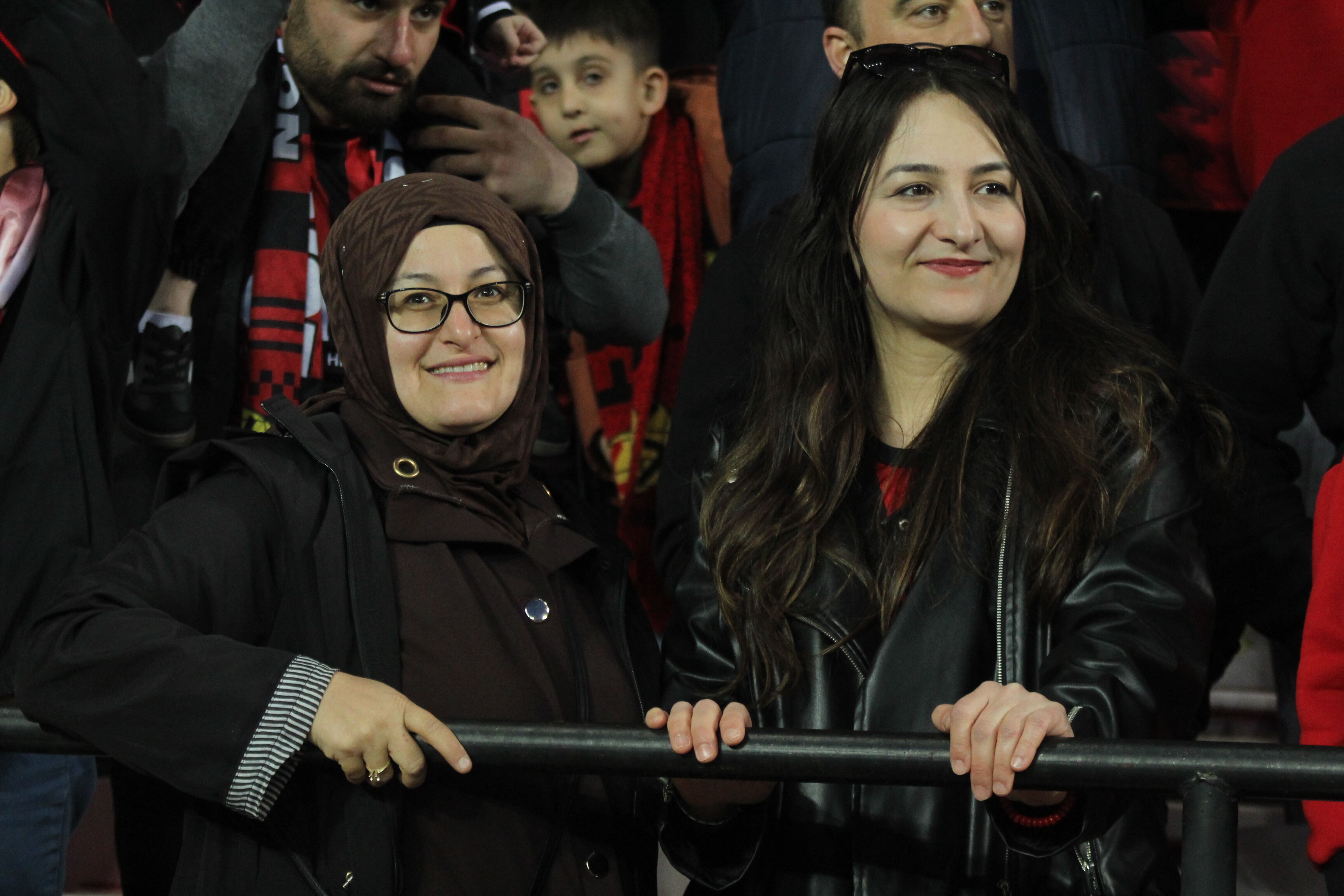 İ K İ L İ-12
